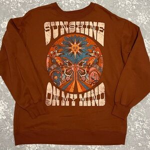 Hollister Crewneck Graphic Sweatshirt